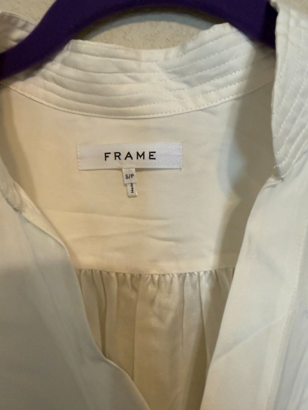 Frame Layering blouse - Picture 2 of 3